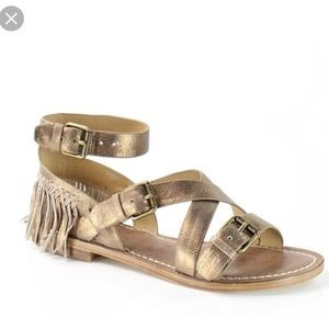 Belle siegerson Morrison allegra fringe sandal 6.5